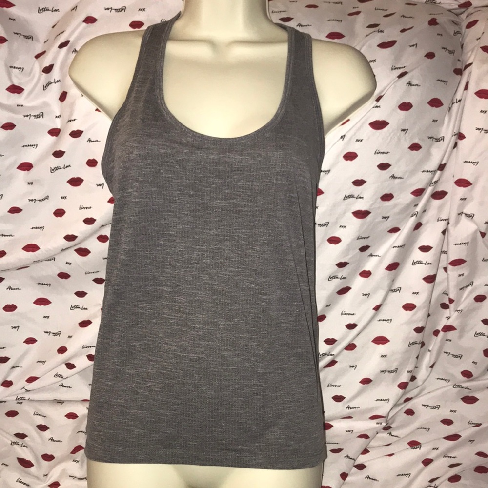 Old navy active medium gray and black tank top 💕